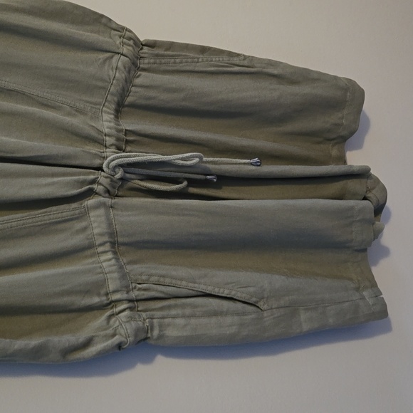 Olive + Oak Romper - Picture 7 of 8